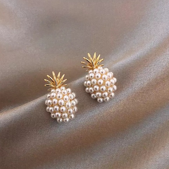 Jewelry - NEW women’s pineapple pearl earrings jewelry gift